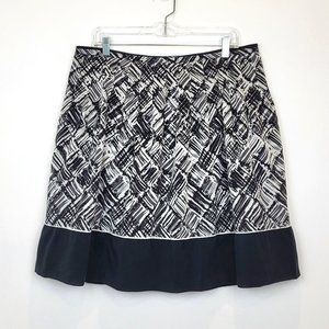 Talbots Black White Cotton Silk Blend Abstract Print Skirt, Size 14 Petite, GUC